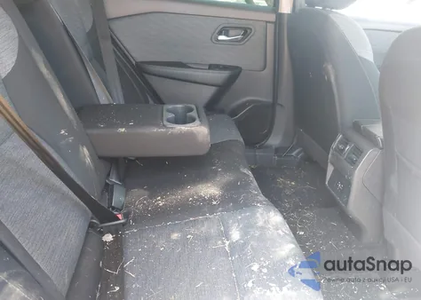 2023 Nissan Rogue Sv Fwd z USA, uszkodzony, nr VIN JN8BT3BA9PW411237